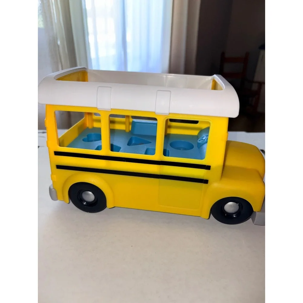 CoComelon Musical Yellow School Bus Shape Sorter Toy Jada Toys‎ Moonbug 33727